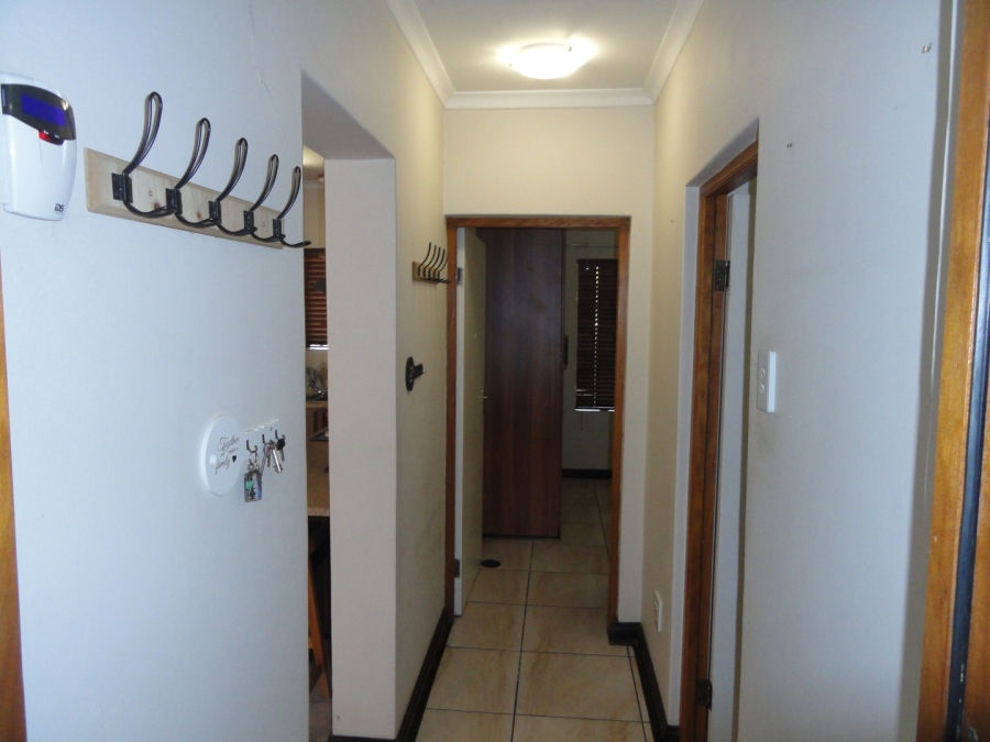 To Let 3 Bedroom Property for Rent in Die Bult North West